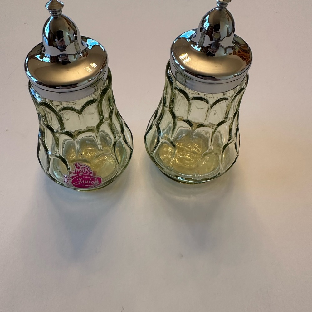 Fenton Silver and Green Accent Shakers
